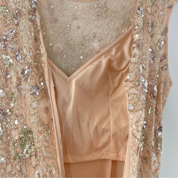 Mac Duggal 5500 Size 14 Floral Embellished Bateau Neck Formal Gown, Nude Silver - Picture 12 of 15